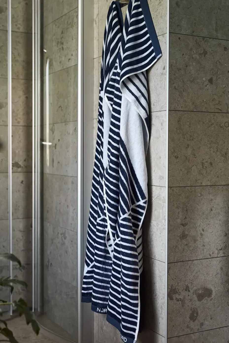 Toalla de baño Stripes 70x140 cm, azul