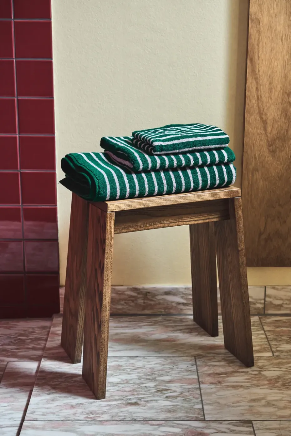 Toalla Drift 30x50 cm, Verde-morado