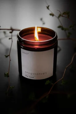 Vela perfumada con tapa Ernst Ø7,2 cm, lirio de bosque